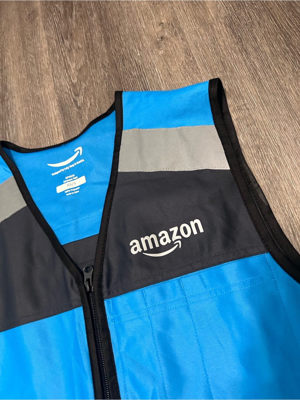 Amazon Vest Mens XS Reflective Blue Black Safety High Visibility Uniform - Picture 2 of 7